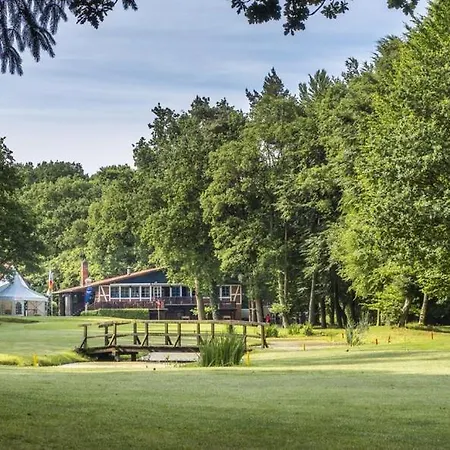 Hotel Stade Land Golf & Tiny Deinste