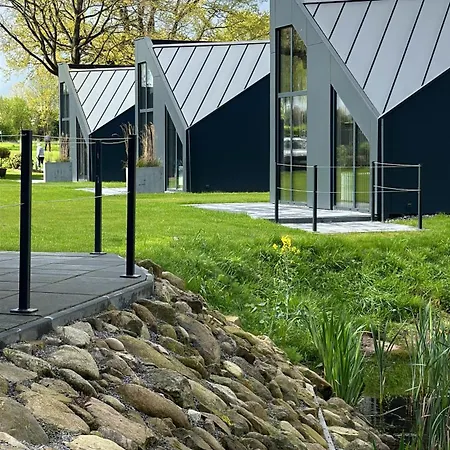 Stade Land Golf Tiny Haeuser * Deinste