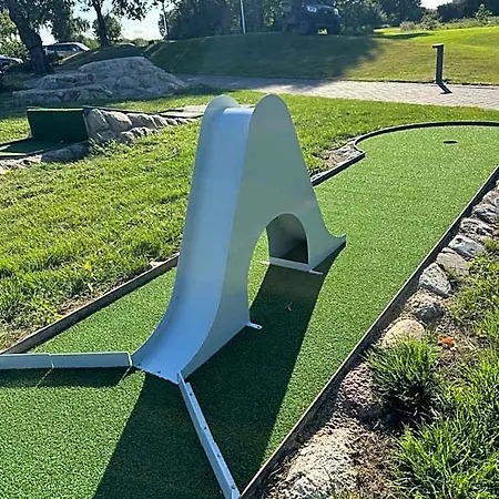 Stade Land Golf & Tiny Szálloda Deinste
